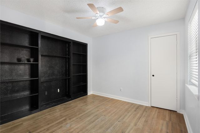 6930 Thornwood Drive, Dallas, TX 75227