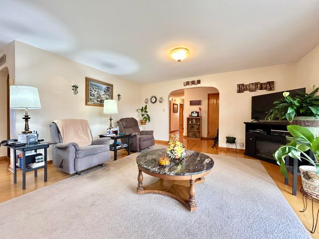 602 Govers Lane, Ferguson, KY 42533