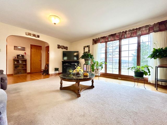 602 Govers Lane, Ferguson, KY 42533