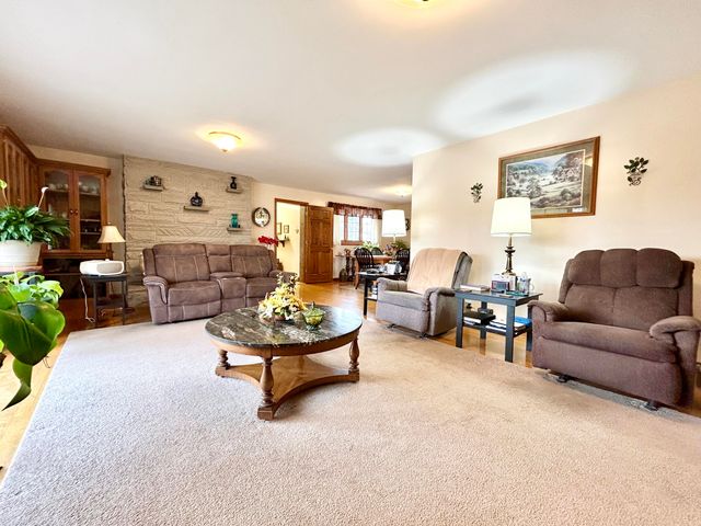 602 Govers Lane, Ferguson, KY 42533