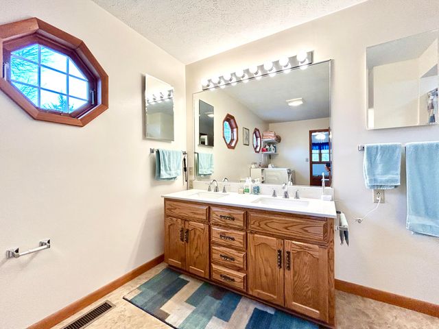 602 Govers Lane, Ferguson, KY 42533