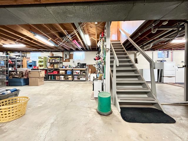 602 Govers Lane, Ferguson, KY 42533