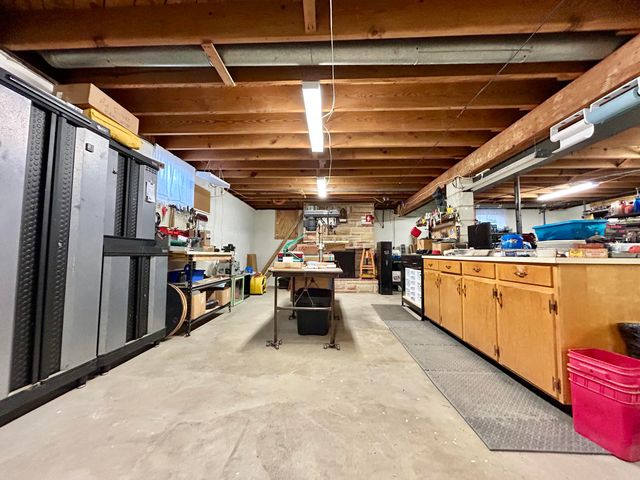 602 Govers Lane, Ferguson, KY 42533