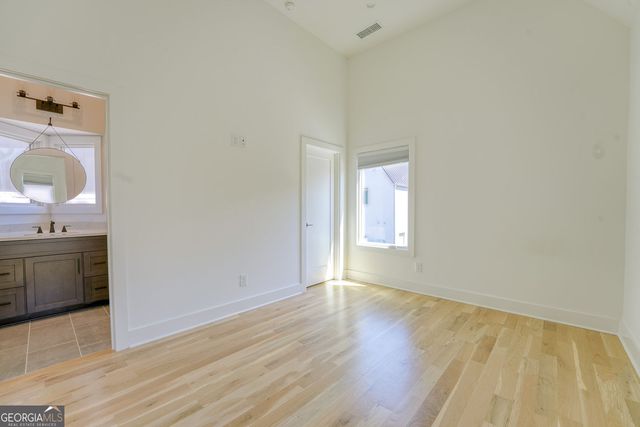 290 2nd Street, Fayetteville, GA 30214