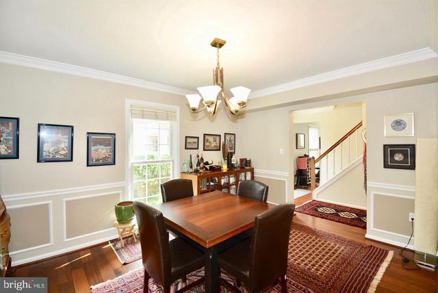 6153 SUMMER PARK LN, Alexandria, VA 22315