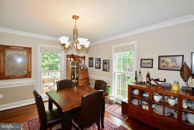 6153 SUMMER PARK LN, Alexandria, VA 22315