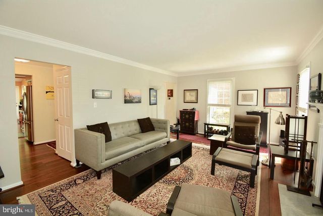 6153 SUMMER PARK LN, Alexandria, VA 22315
