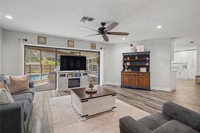 2717 REDFORD COURT E, Clearwater, FL 33761