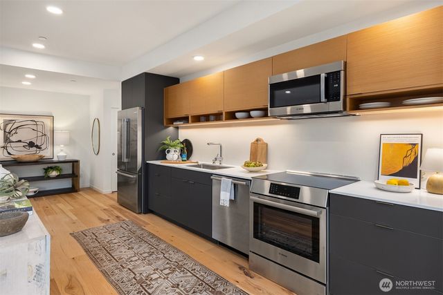 204 Shepard Way NW, Bainbridge Island, WA 98110