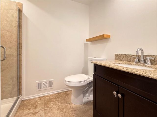 4210 NW Lake Drive, Lee's Summit, MO 64064