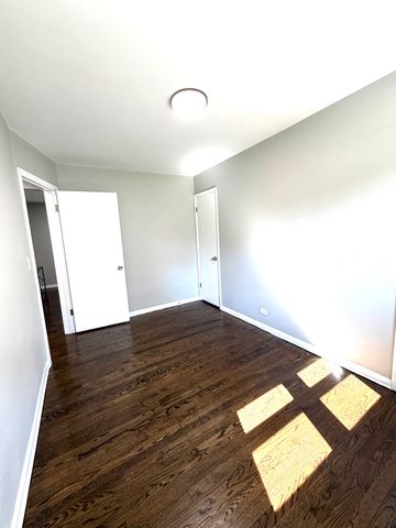 317 S Louis Street, Mount Prospect, IL 60056