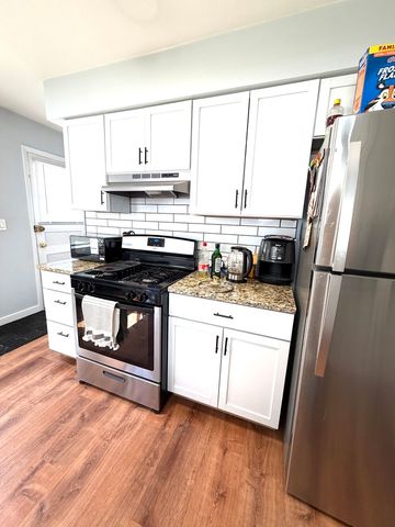 317 S Louis Street, Mount Prospect, IL 60056