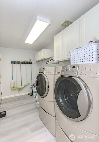 13617 SE 197th Place, Renton, WA 98058