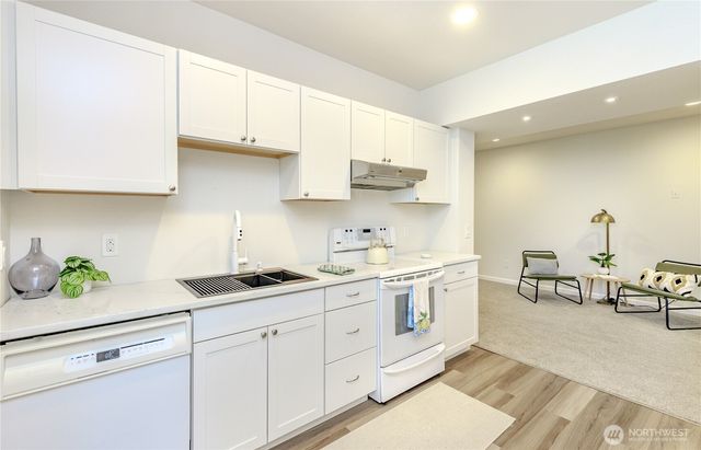 13617 SE 197th Place, Renton, WA 98058