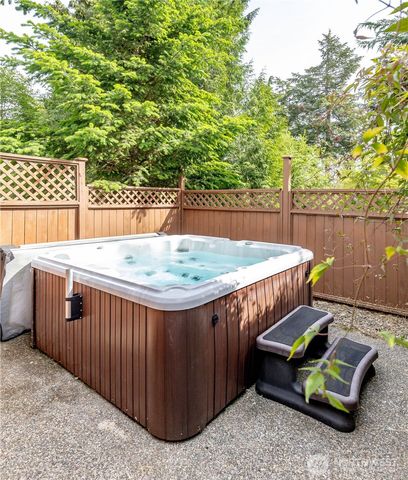 13617 SE 197th Place, Renton, WA 98058