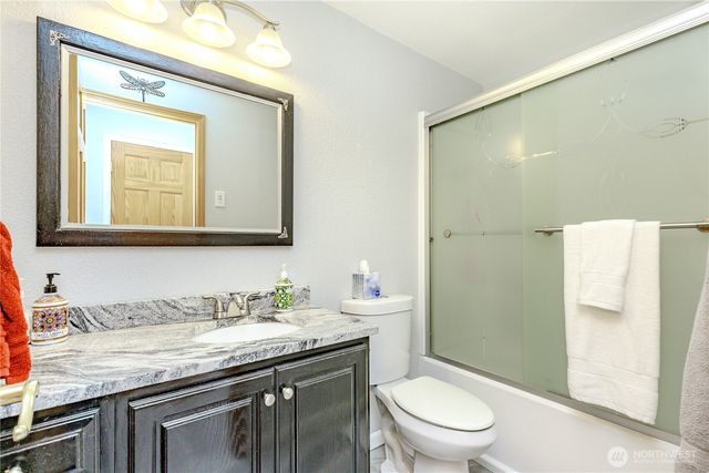 13617 SE 197th Place, Renton, WA 98058