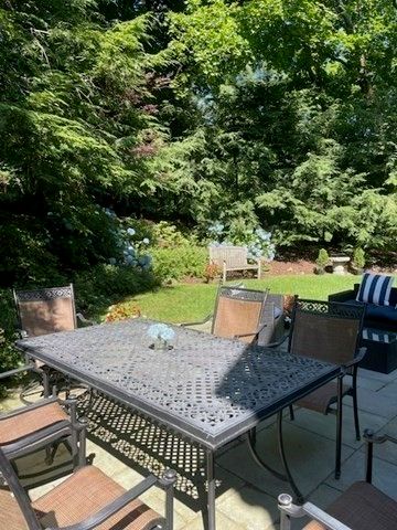 16 Alberta Rd, Brookline, MA 02467