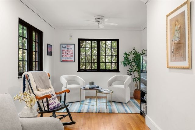 16 Alberta Rd, Brookline, MA 02467