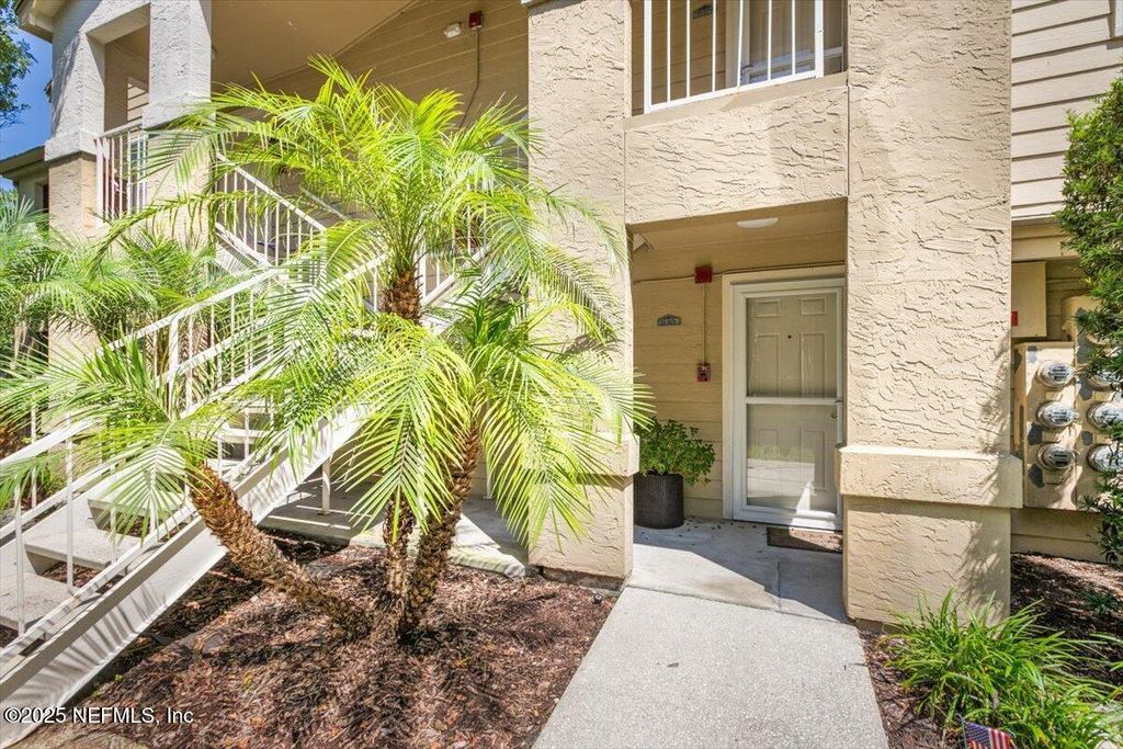 21 ARBOR CLUB Drive, 101, Ponte Vedra, FL 32082