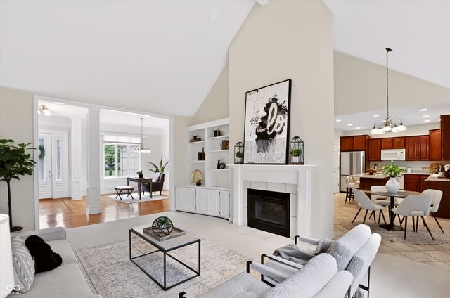 5245 Cheyenne Moon, Carmel, IN 46033