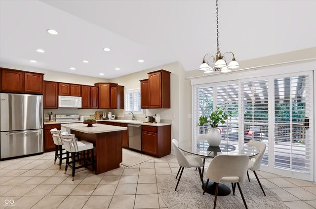 5245 Cheyenne Moon, Carmel, IN 46033