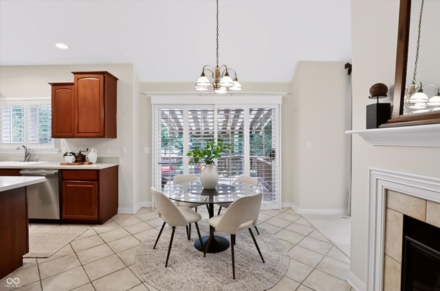 5245 Cheyenne Moon, Carmel, IN 46033