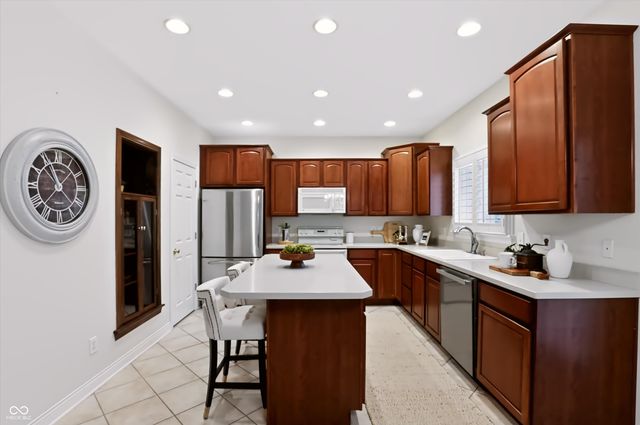 5245 Cheyenne Moon, Carmel, IN 46033