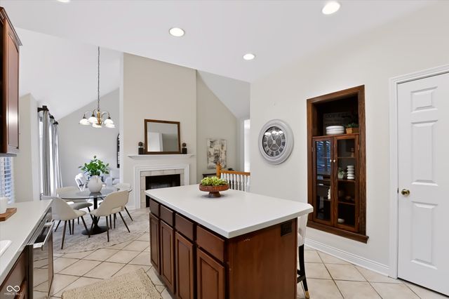 5245 Cheyenne Moon, Carmel, IN 46033