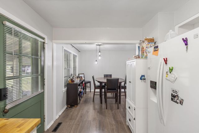 1547 S Kickapoo Avenue, Springfield, MO 65804