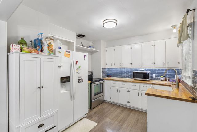 1547 S Kickapoo Avenue, Springfield, MO 65804