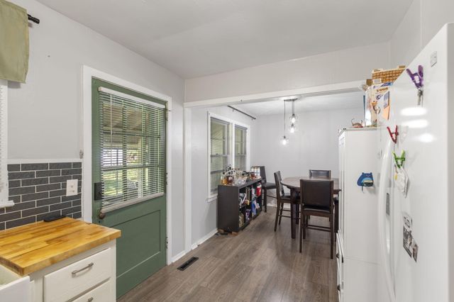 1547 S Kickapoo Avenue, Springfield, MO 65804