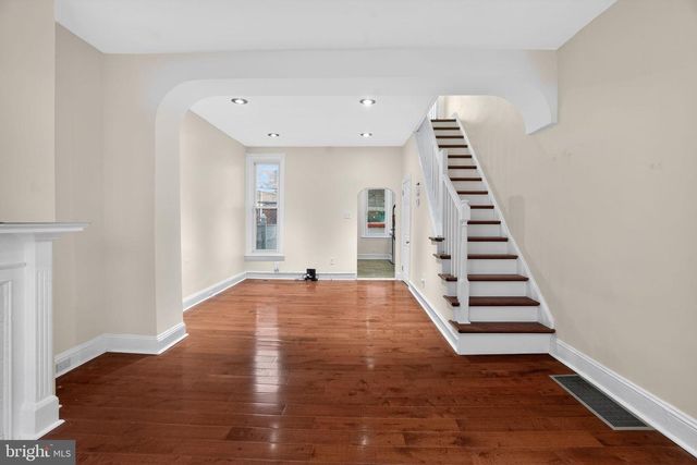 2225 S BEECHWOOD ST, Philadelphia, PA 19145