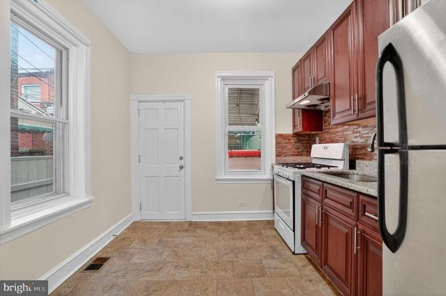 2225 S BEECHWOOD ST, Philadelphia, PA 19145