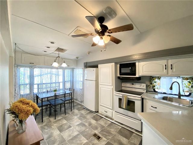 261 Ash Street, Mission, TX 78572