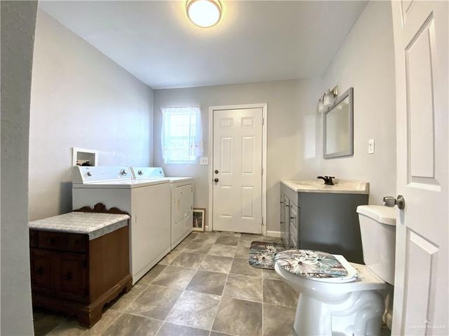 261 Ash Street, Mission, TX 78572