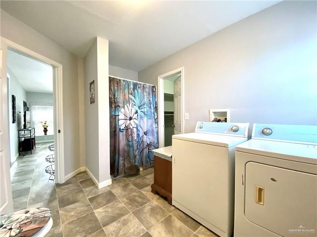 261 Ash Street, Mission, TX 78572