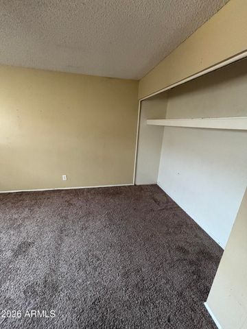 6258 W Wolf Street, Phoenix, AZ 85033