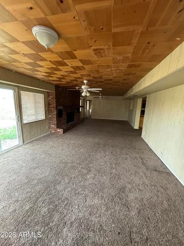 6258 W Wolf Street, Phoenix, AZ 85033