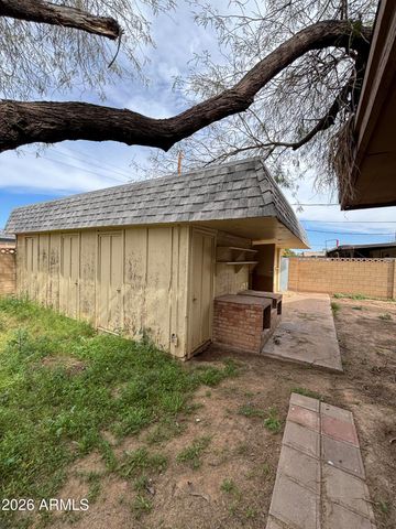 6258 W Wolf Street, Phoenix, AZ 85033