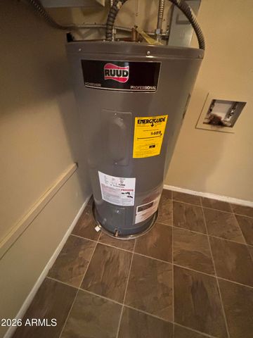 6258 W Wolf Street, Phoenix, AZ 85033