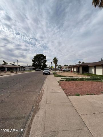 6258 W Wolf Street, Phoenix, AZ 85033