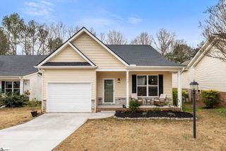 102 Colonial Court, Pendleton, SC 29670