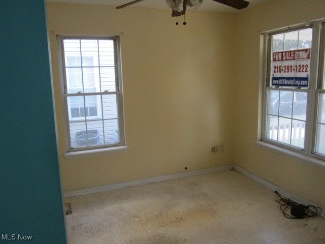 16312 Sunny Glenn Avenue, Cleveland, OH 44128