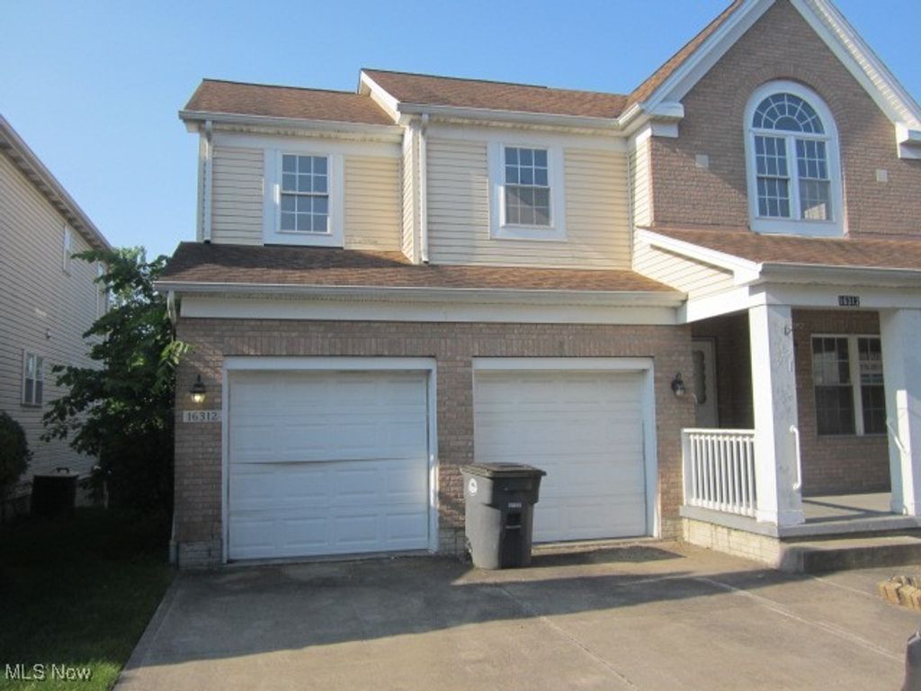 16312 Sunny Glenn Avenue, Cleveland, OH 44128