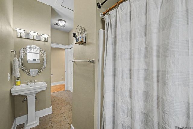 632 St Joseph St, Baton Rouge, LA 70802