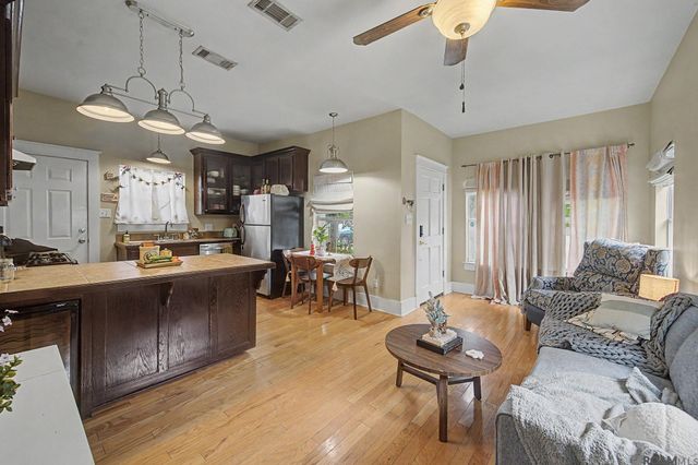 632 St Joseph St, Baton Rouge, LA 70802