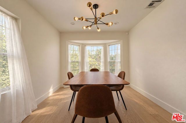 5143 Newcastle Avenue, Encino (los Angeles), CA 91316