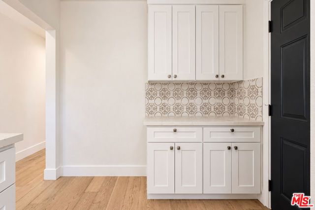 5143 Newcastle Avenue, Encino (los Angeles), CA 91316