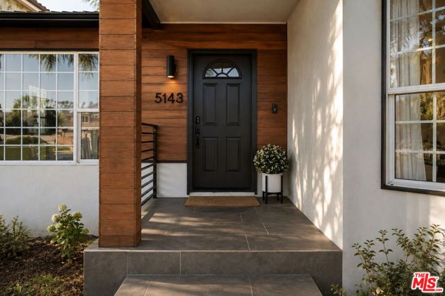 5143 Newcastle Avenue, Encino (los Angeles), CA 91316