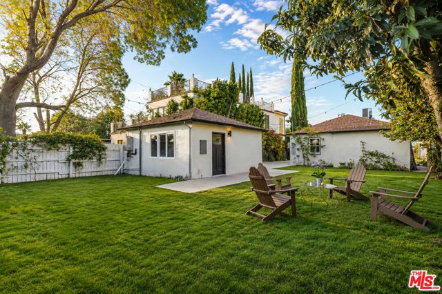 5143 Newcastle Avenue, Encino (los Angeles), CA 91316